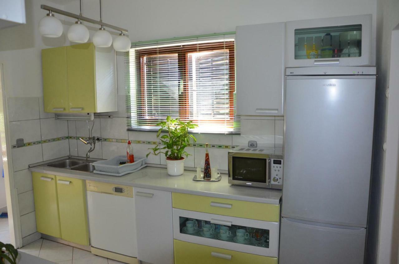 Apartma Stella *